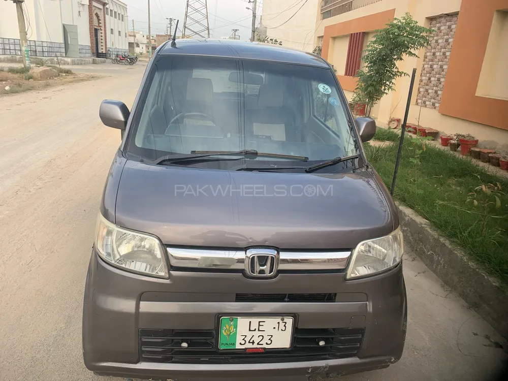 Honda Zest 2008 for Sale in Lahore Image-1
