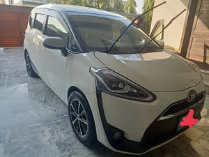 Toyota Sienta 2016 for Sale