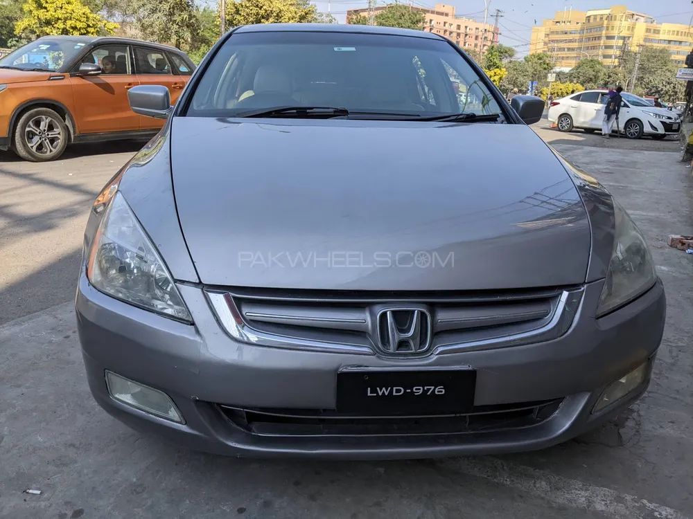 Honda Accord 2005 for Sale in Lahore Image-1