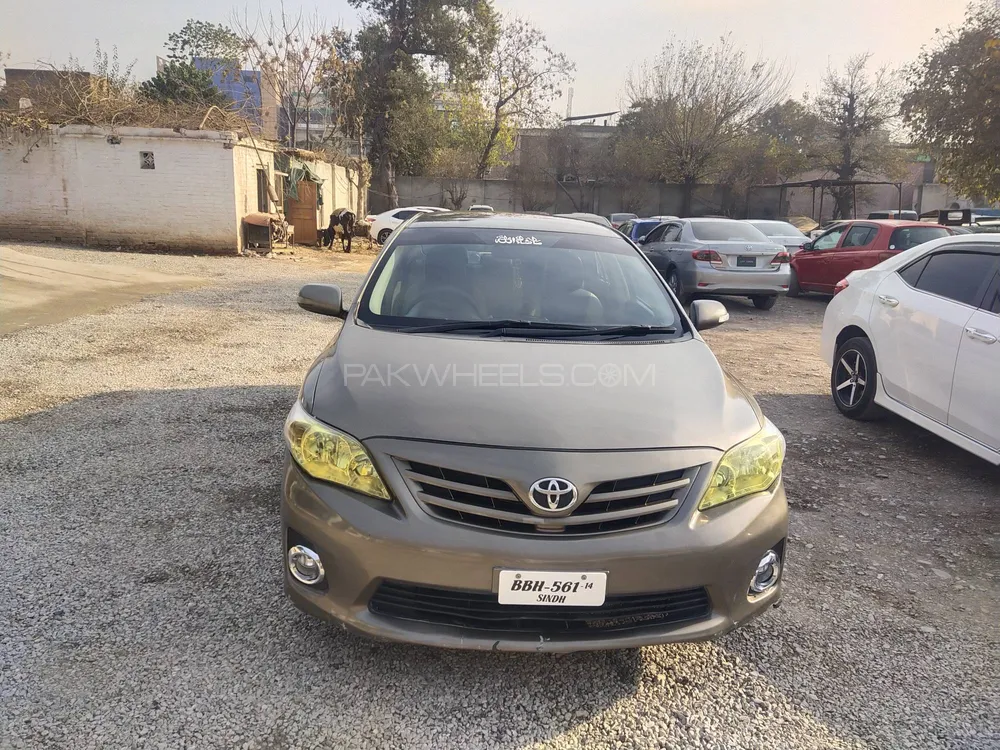 Toyota Corolla 2014 for Sale in Peshawar Image-1