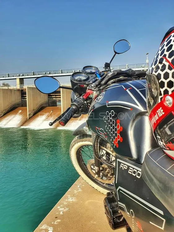 راوی Piaggio Storm 125 2011 for Sale Image-1