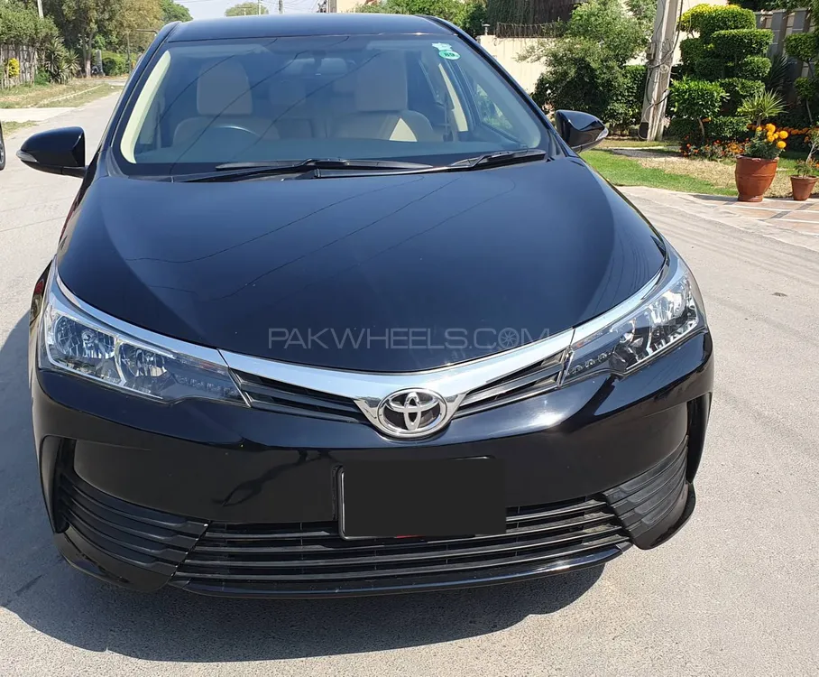 Toyota Corolla 2019 for Sale in Lahore Image-1