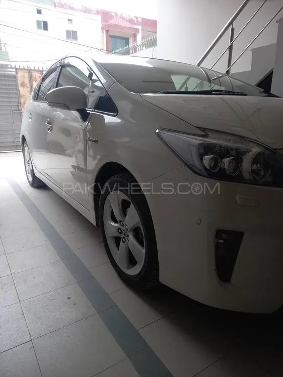 Toyota Prius 2014 for Sale in Sargodha Image-1