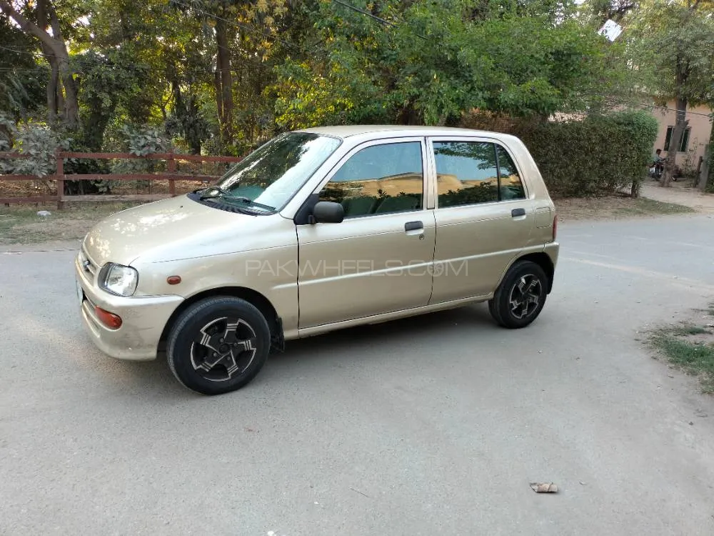 Daihatsu Cuore 2010 for Sale in Lahore Image-1