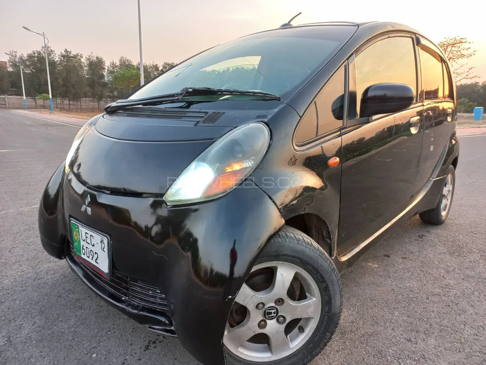 مٹسوبیشی آئی 2006 for Sale in لاہور Image-1