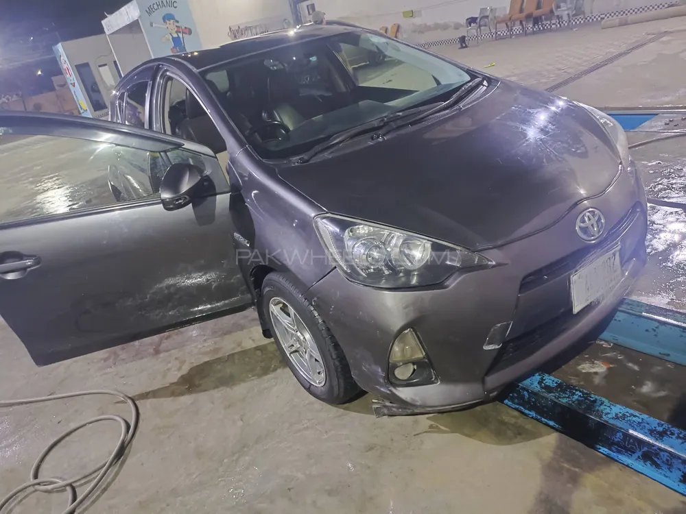 Toyota Aqua 2013 for Sale in Gujranwala Image-1