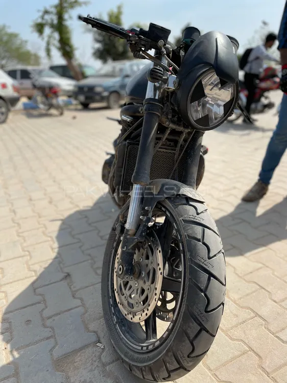 Honda CBR 400 1990 for Sale Image-1