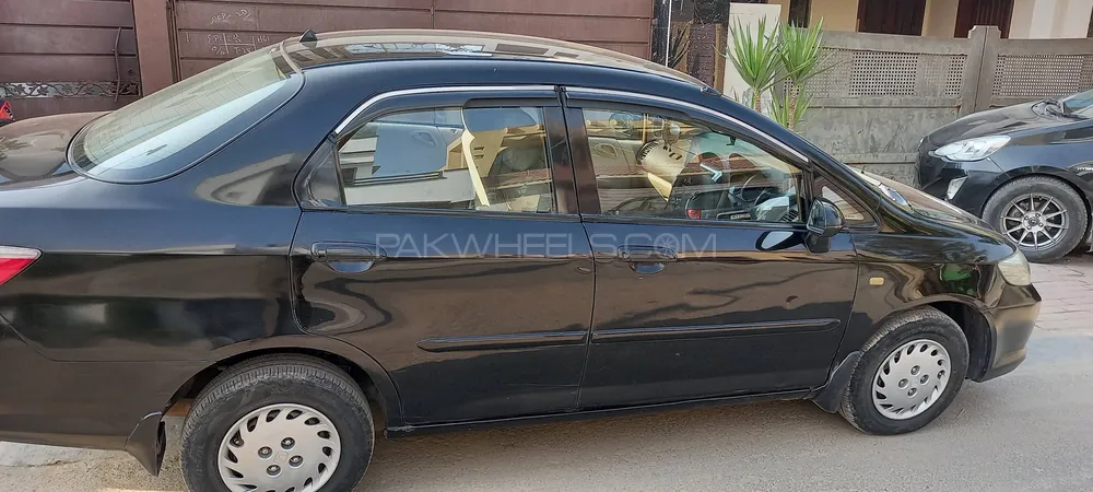 Honda City 2008 for Sale in Lahore Image-1