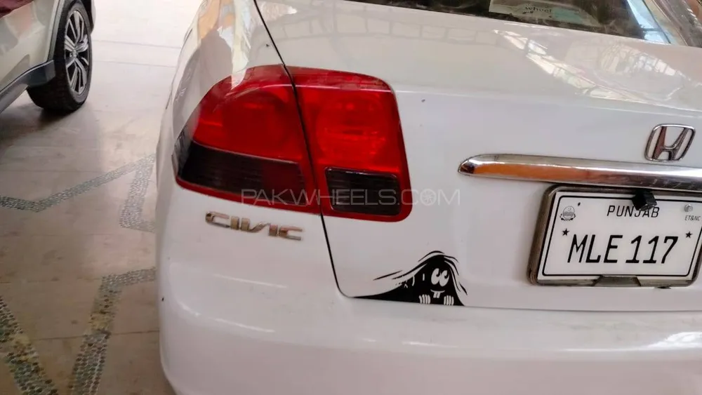 Honda Civic 2004 for Sale in Multan Image-1