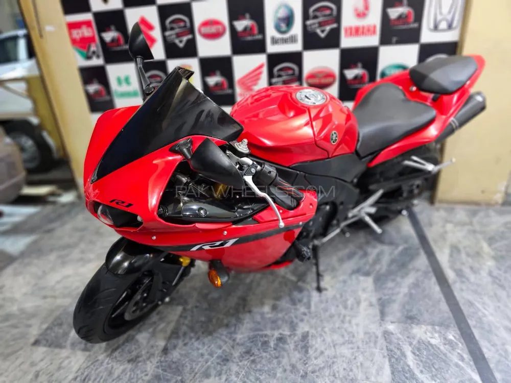 Yamaha YZF-R1 2009 for Sale Image-1
