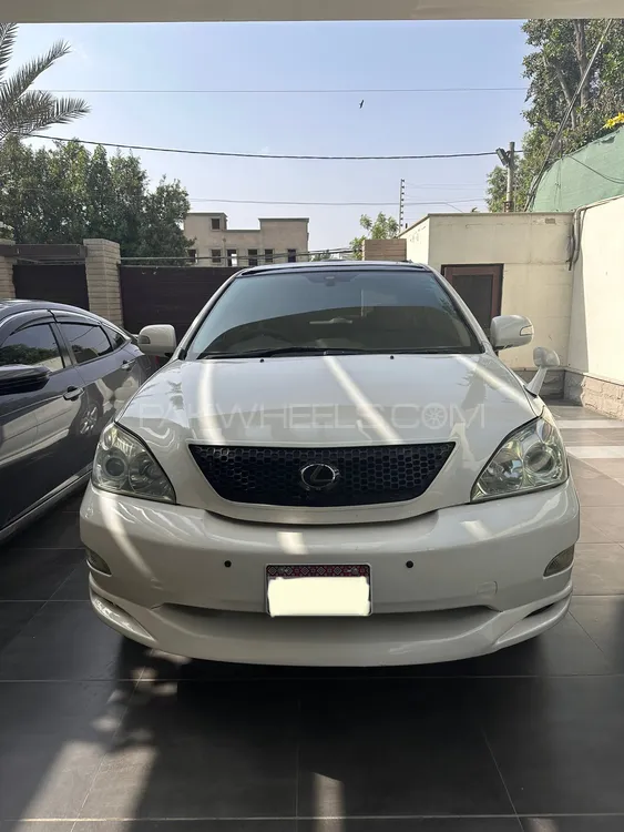 Toyota Harrier 2004 for Sale in Karachi Image-1