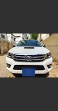 Toyota Hilux Revo V Automatic 2.8 2017 for Sale