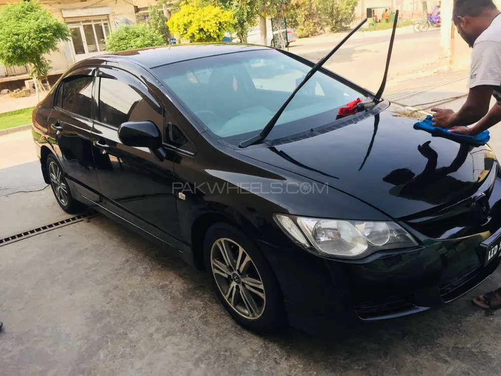 Honda Civic 2011 for Sale in Faisalabad Image-1