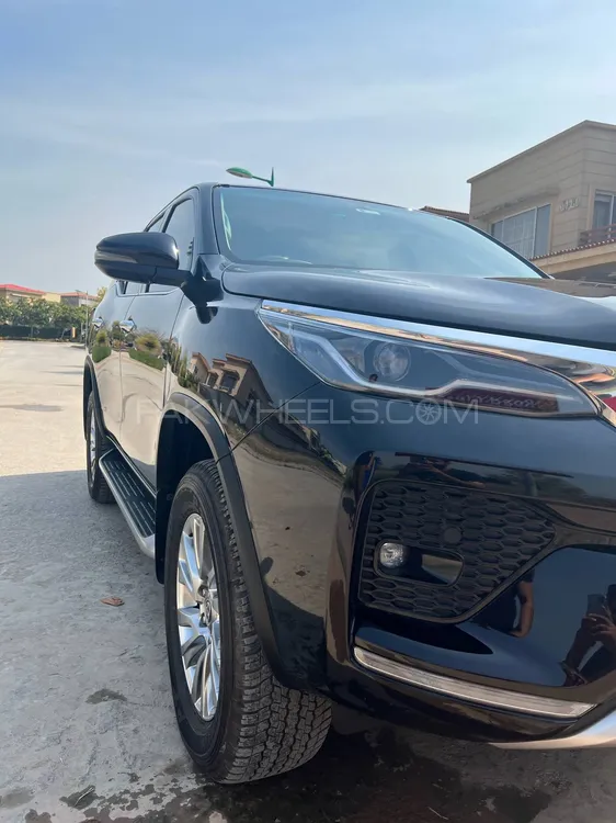 Toyota Fortuner 2021 for Sale in Islamabad Image-1