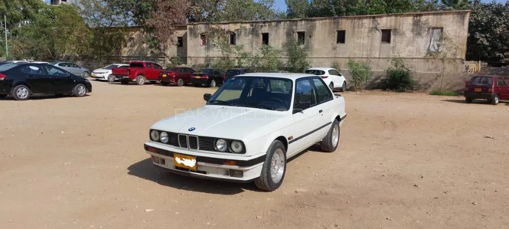 BMW 3 Series 1988 for Sale in Karachi Image-1