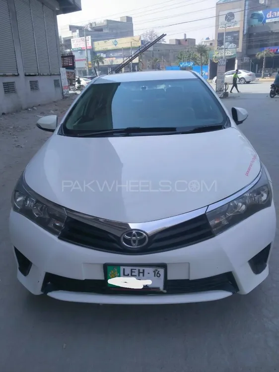 Toyota Corolla 2016 for Sale in Sialkot Image-1