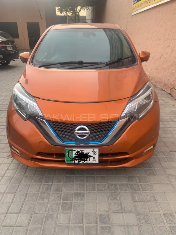 Nissan Note 2016 for Sale in Gujranwala Image-1
