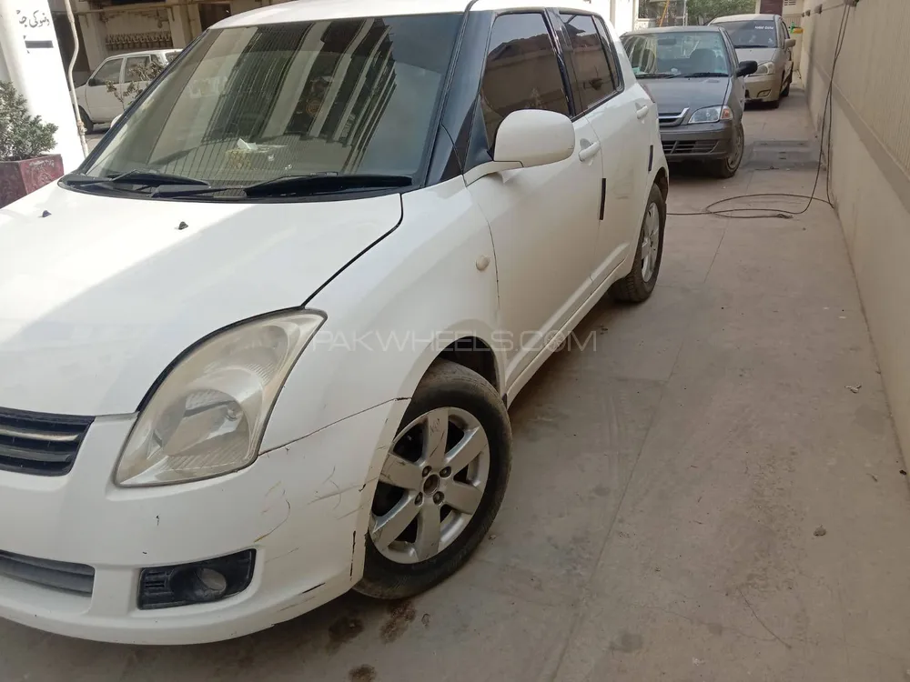 Suzuki Swift 2014 for Sale in Karachi Image-1
