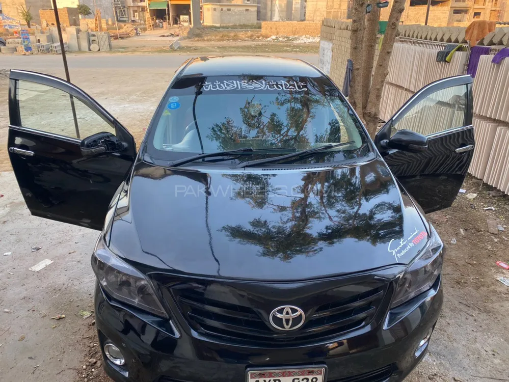 Toyota Corolla 2012 for Sale in Karachi Image-1