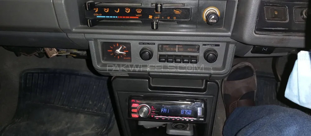 Nissan Sunny 1986 for Sale in Karachi Image-1