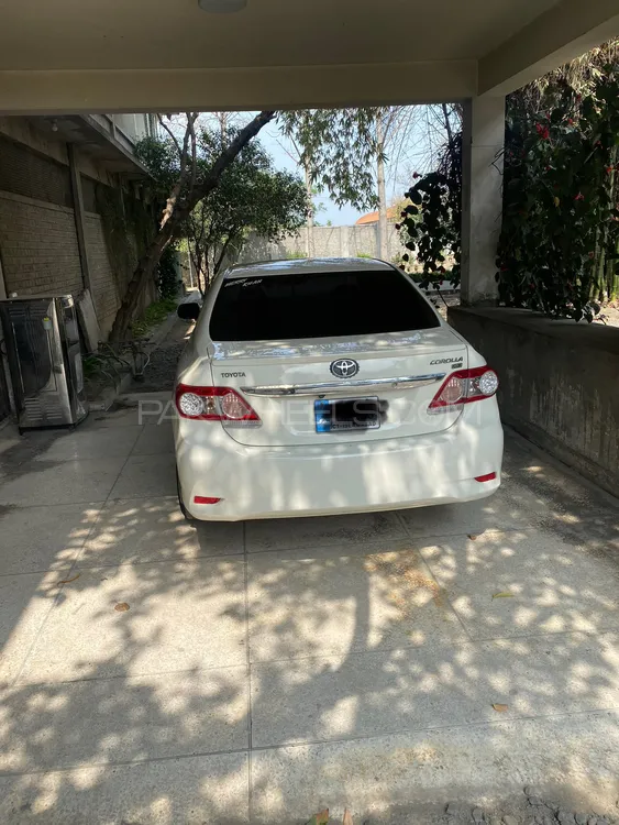 Toyota Corolla 2013 for Sale in Nowshera Image-1