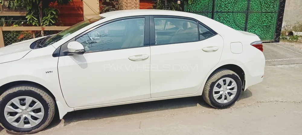 Toyota Corolla 2019 for Sale in Lahore Image-1