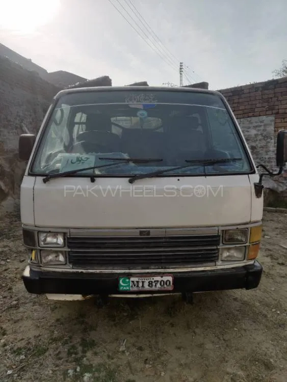 Toyota Hiace 1985 for Sale in Chakwal Image-1