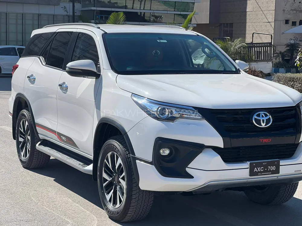 Toyota Fortuner 2021 for Sale in Islamabad Image-1