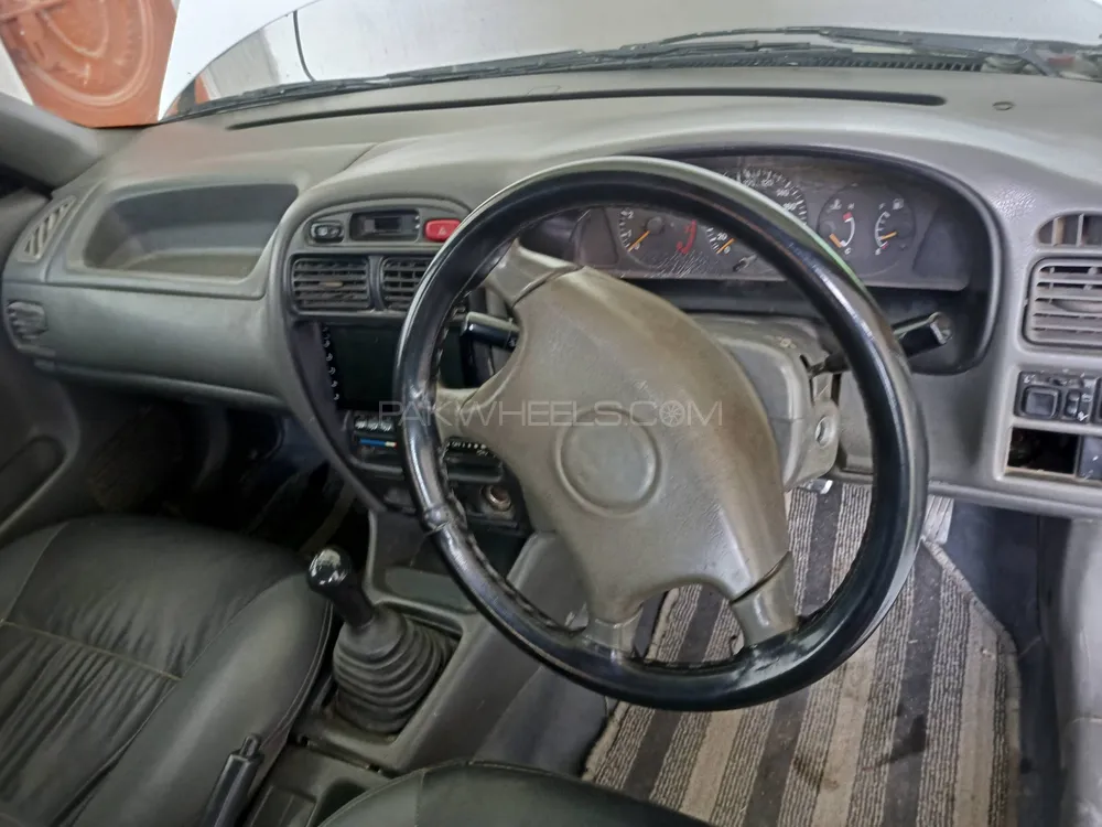 Suzuki Baleno 2004 for Sale in Attock Image-1