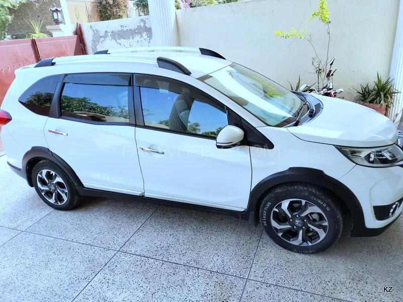 Honda BR-V 2018 for Sale in Islamabad Image-1