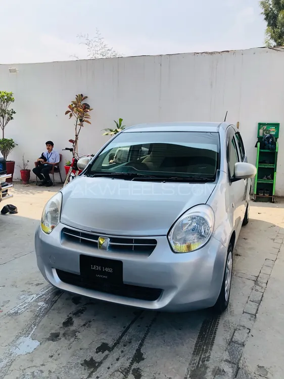 Toyota Passo 2011 for Sale in Peshawar Image-1