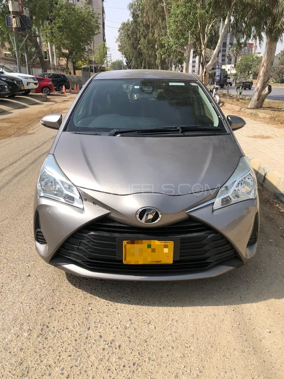 Toyota Vitz 2018 for Sale in Karachi Image-1