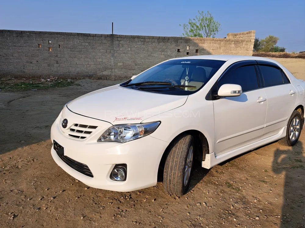 Toyota Corolla 2014 for Sale in Attock Image-1