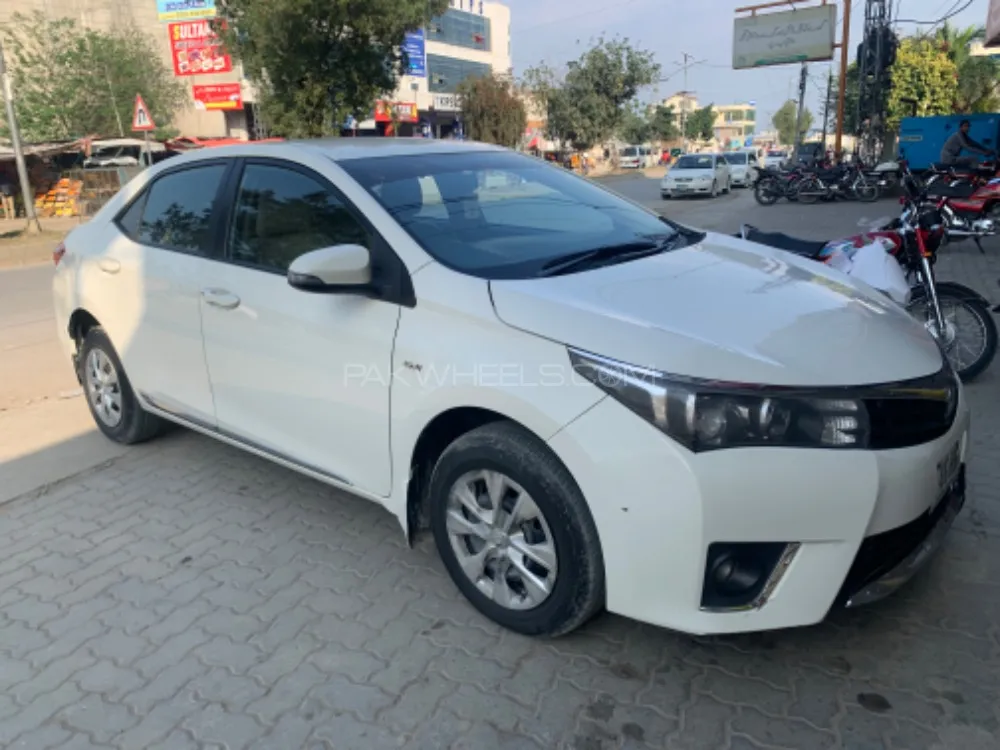 Toyota Corolla 2017 for Sale in Mirpur A.K. Image-1