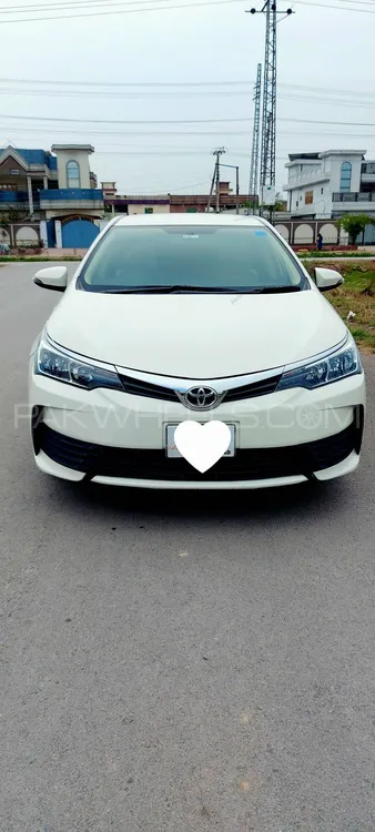 Toyota Corolla 2017 for Sale in Peshawar Image-1