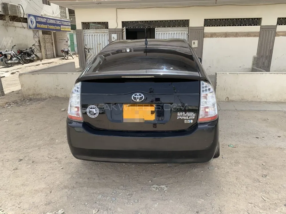 Toyota Prius 2007 for Sale in Karachi Image-1