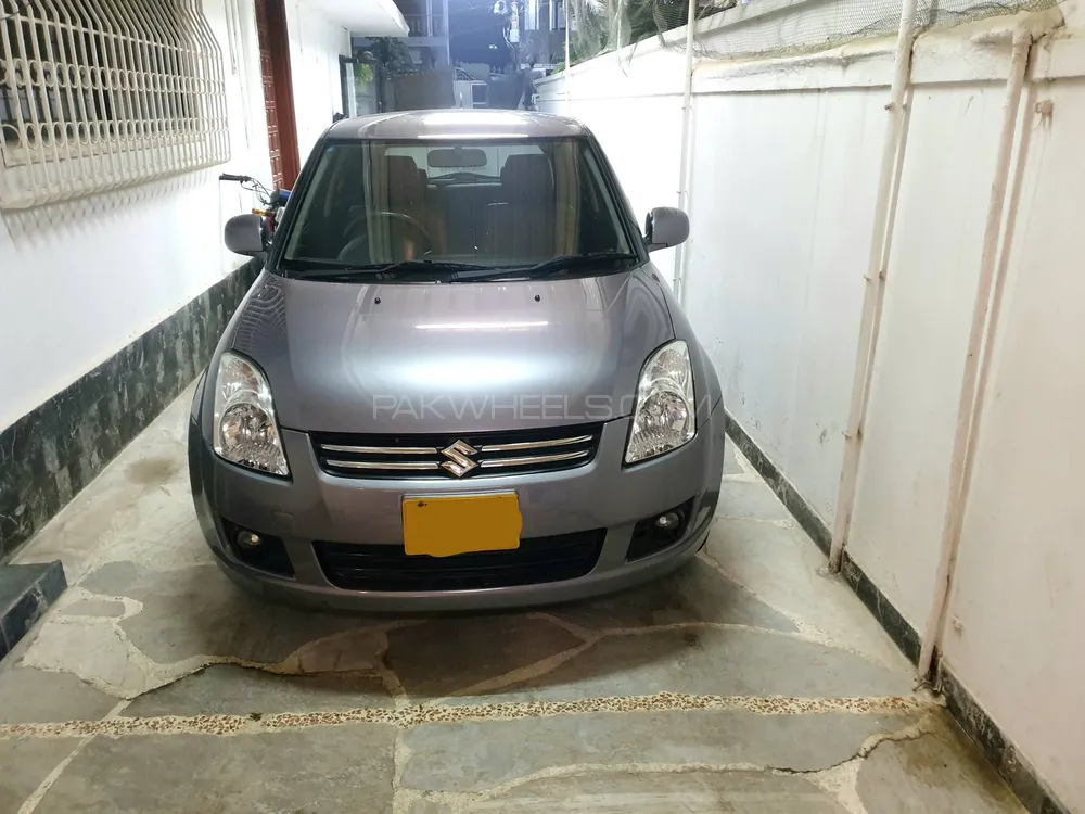 Suzuki Swift 2018 for Sale in Karachi Image-1