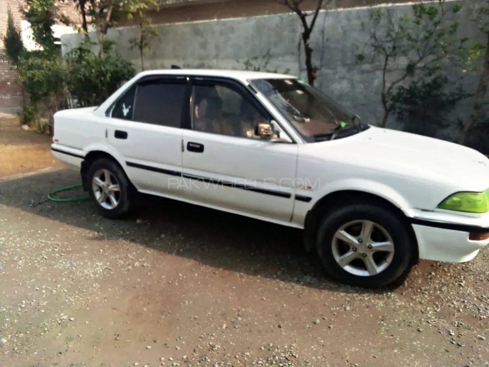 Toyota Corolla 1988 for Sale in Mardan Image-1