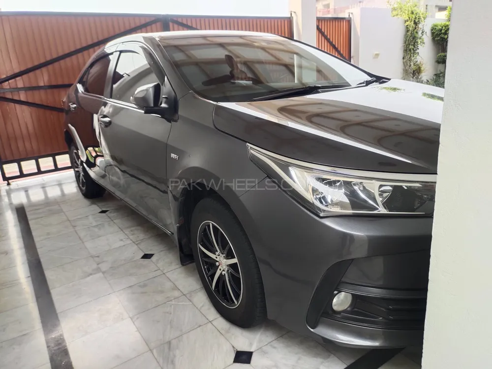 Toyota Corolla 2018 for Sale in Faisalabad Image-1