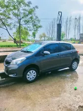 Toyota Vitz F 1.0 2013 for Sale