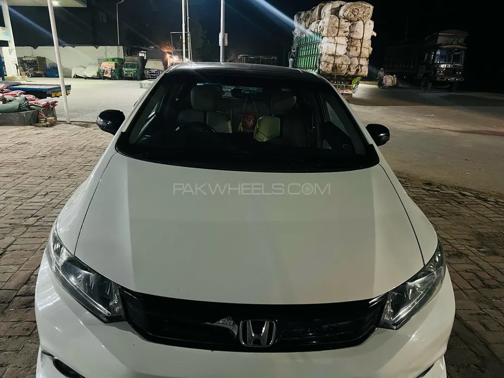 Honda Civic 2013 for Sale in Burewala Image-1