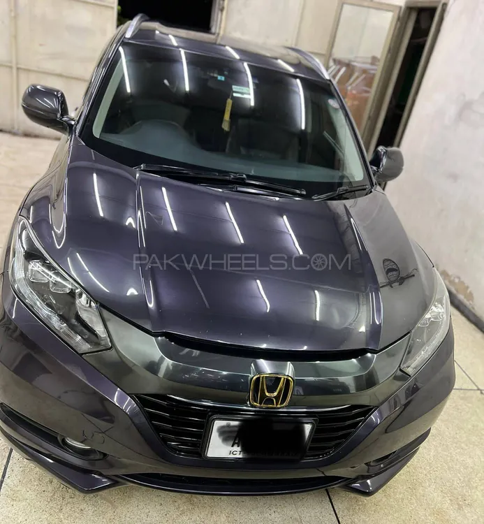 Honda Vezel 2015 for Sale in Sialkot Image-1
