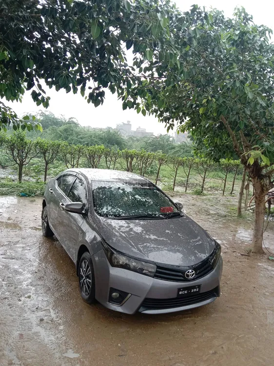 Toyota Corolla 2014 for Sale in Karachi Image-1