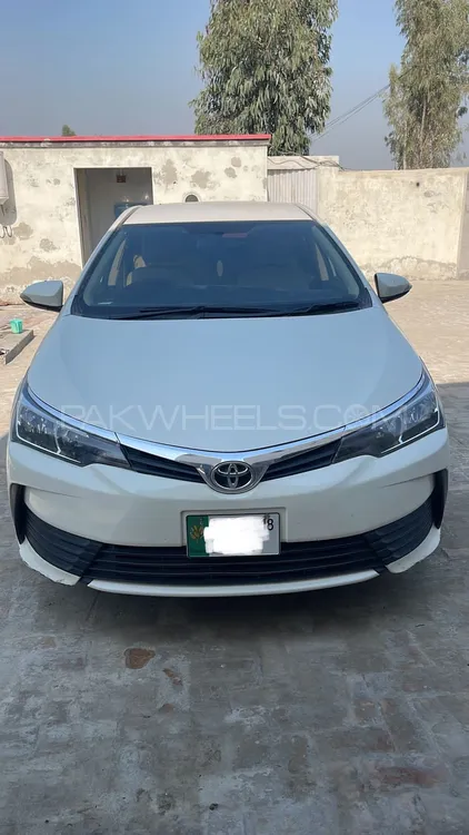 Toyota Corolla 2017 for Sale in Multan Image-1