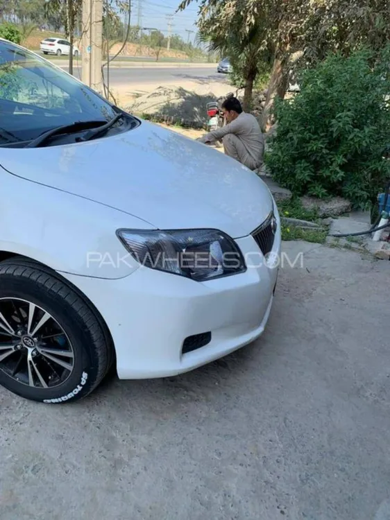 Toyota Corolla Axio 2007 for Sale in Peshawar Image-1