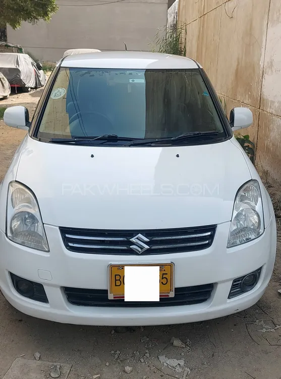 Suzuki Swift 2014 for Sale in Karachi Image-1