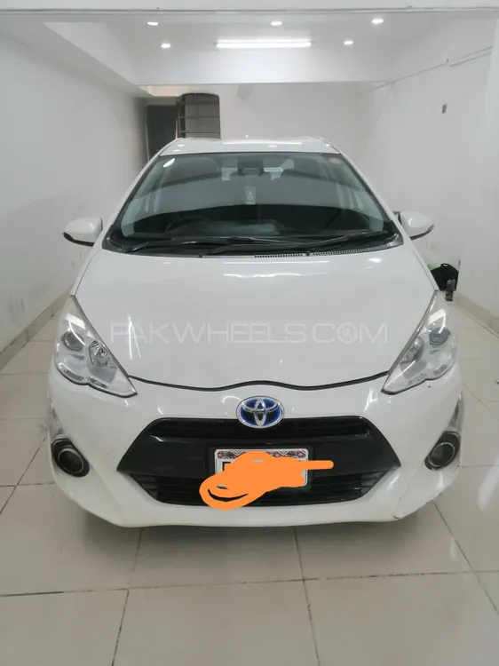Toyota Aqua 2015 for Sale in Karachi Image-1