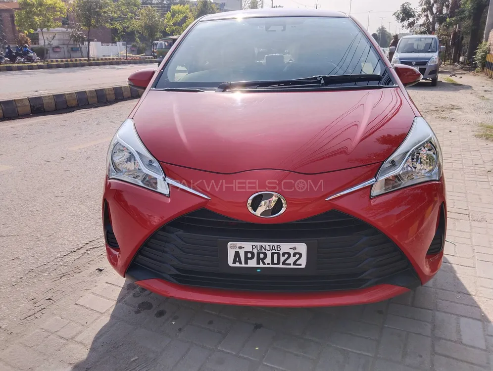 Toyota Vitz 2018 for Sale in Lahore Image-1