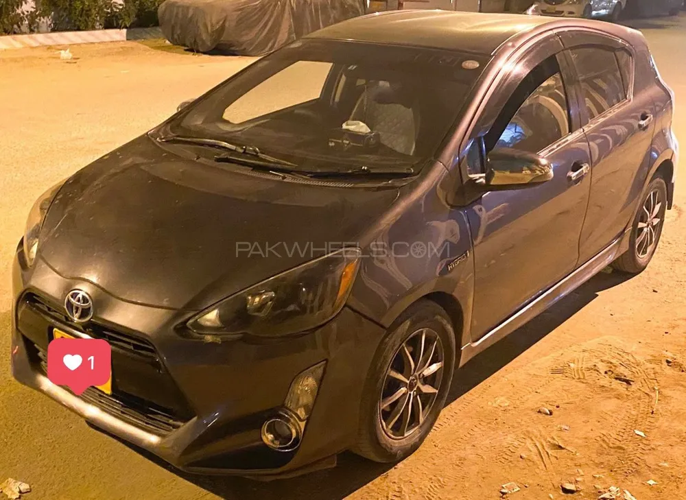 Toyota Aqua 2015 for Sale in Karachi Image-1