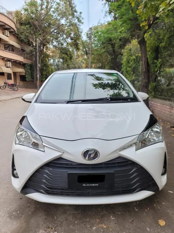 Toyota Vitz 2018 for Sale in Islamabad Image-1